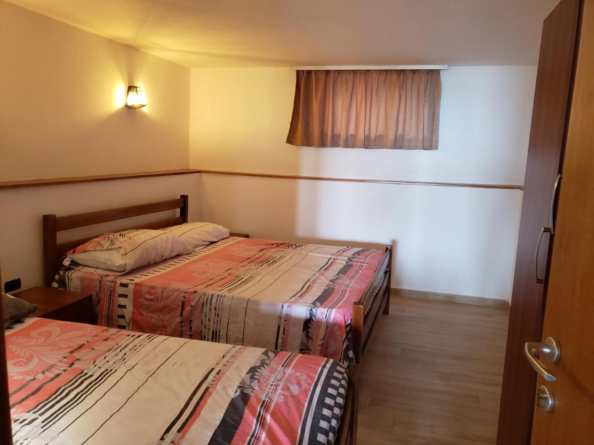 Hotel Brifs Шенгін Екстер'єр фото