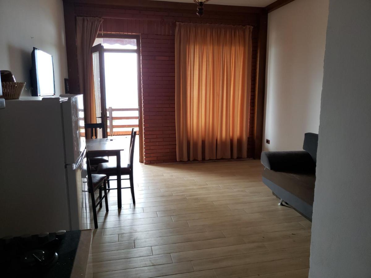 Hotel Brifs Шенгін Екстер'єр фото